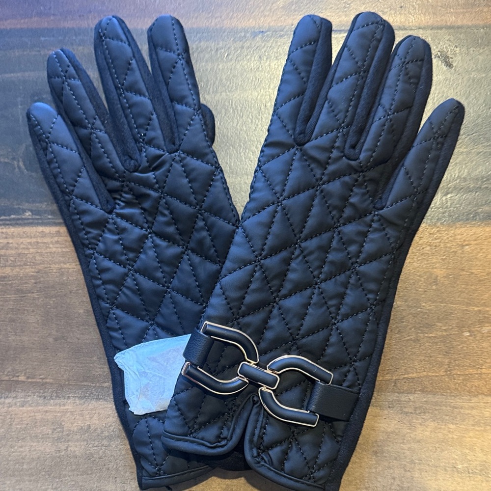Chico's Elegant Black Quilted Gloves New